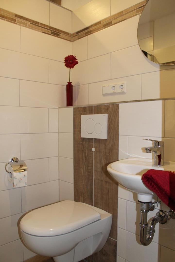 Neu! Ferienhaus Sonnenschein Am Badesee Aurich  Exterior foto